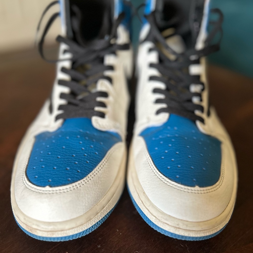 Travis Scott high top 1’s